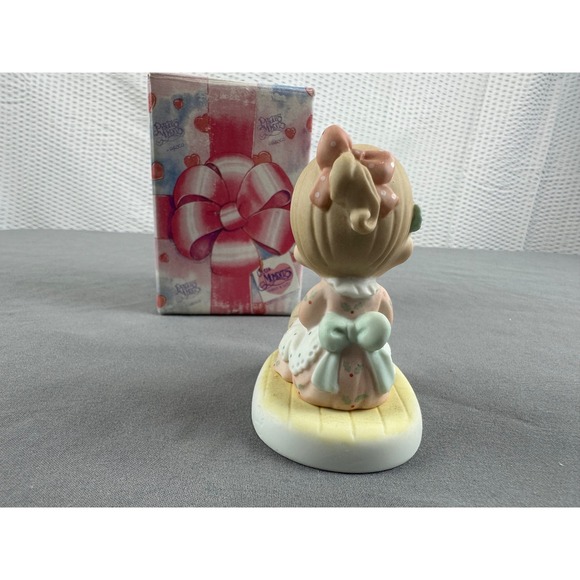 Enesco Precious Moments Sharing the Season with You 3" Porcelain Figure 2001 - Picture 3 of 6